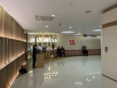 等位区-温禾牛·和牛寿喜烧自助火锅(恒基名人店)