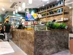 -丽莎沙拉轻食餐厅(国贸店)