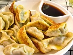 -顶峰夜宴·龙虾烧烤大排档(九江学院店)