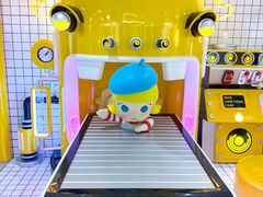 -泡泡玛特POPMART(上海环球港店)