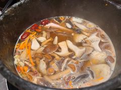 -芸山季·云南山珍菌火锅(人民广场来福士店)