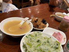 黄肉骨头汤-老半斋(福州路店)