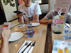 -必胜客(海宁工人路店)