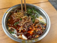 -老五鸡丝豆花面粉(瑞金北路68号院店)