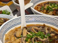 -粉吖吖·邵阳米粉(体育西路店)