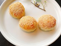 蟹壳黄-逸品淮扬(东方渔人码头店)