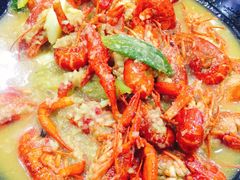 -虾弄弄海派小龙虾·牛羊蝎子火锅