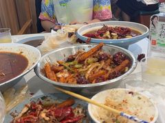 -辣盆盆麻辣小龙虾(哈尔滨总店)