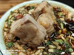 -金海椒罐罐鲢鱼(东方桂苑店)