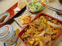 烤牛肉浇饭-桃屋日本料理(清华科技园店)