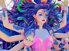 -淄博花灯齐彩城