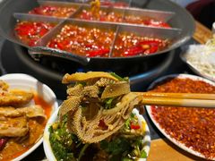 -张记老码头重庆老火锅(磨店老街店)