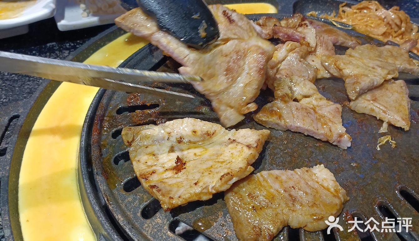 大快朵颐烤肉时💯