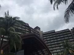 -三亚湾海居铂尔曼度假酒店