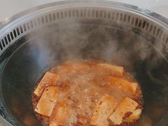 -哈尔滨烧烤·山河村铁锅炖(交大店)