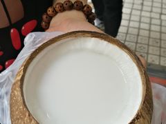 -椰爺爺·椰子冻砵仔糕