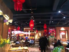 大堂-老滇山寨•云南特色菜•地方菜•民族风情歌舞表演(金碧店)