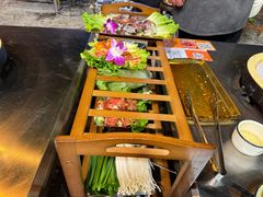 -老渔家·白族·石板烧·野生菌火锅(古城中心店)