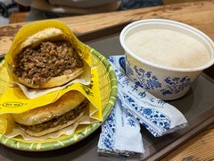 -穆得·老周家牛肉烧饼(普利街店)