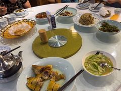 -围龙屋客家食府(福田店)