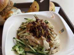 -魏家凉皮(万辉店)