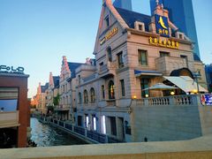 -东港音乐喷泉广场