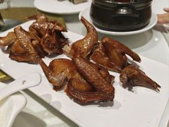 脆皮乳鸽-老洋房花园饭店(绍兴路店)