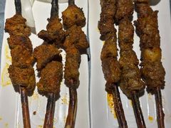 红柳枝烤羊肉串-红柳枝滩羊烧烤·非遗