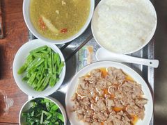 -爱的果实月嫂育婴师(世纪东方店)