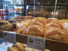 -BROAD面包路·欧式面包(龙湖时代C馆店)