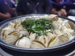 一锅鲜贝-烧货·活海鲜炭烧(湖滨商业街店)
