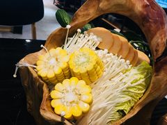 -东椰·海南椰子鸡火锅(朝阳门店)