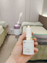 -苗方清颜·祛痘皮肤管理