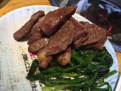 -唯成•韩国炭火烤肉 유성고기