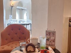 -Me Coffee下午茶艺术空间