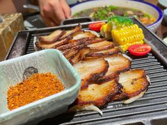 果木烤肉-卞氏菜根香·川菜(青羊万达店)