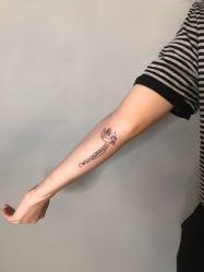-越域刺青
