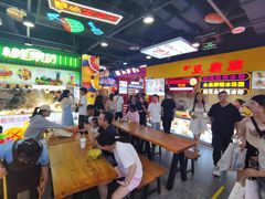 -八一好吃街·高品美食广场