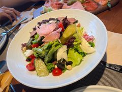 -Lighthouse灯塔西餐吧(燕儿岛支路店)