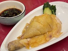 -侬佳蒸菜馆(听潮店)