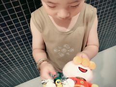 -星悦蓝海欢乐园(石路天虹店)