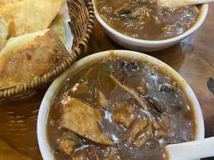 -穆彦华逍遥镇胡辣汤(岗坡路店)