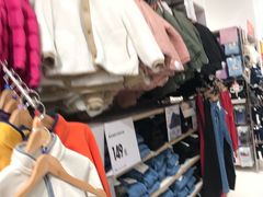 -优衣库(威海威高购物中心店)