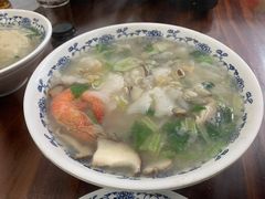 什锦锅边-味中味(东街店)