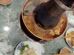 -楼外楼大刀肉传统火锅(西安大路店)