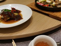 -香港百合居(LCM置汇旭辉广场店)