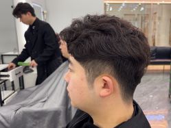 -藤野造型烫染·漂发