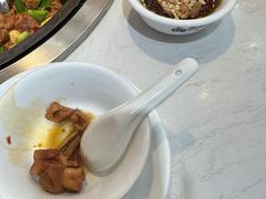 -鲁员外地锅鸡地锅鱼(古墩路店)