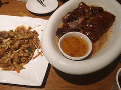 深井烧鹅-周锦记广式餐厅