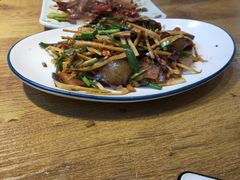 -钟记家菜(红专南路店)